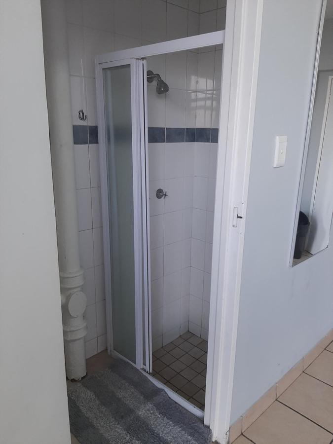 Unit 95 Oceanic - Self Catering, North Beach Дърбан Екстериор снимка